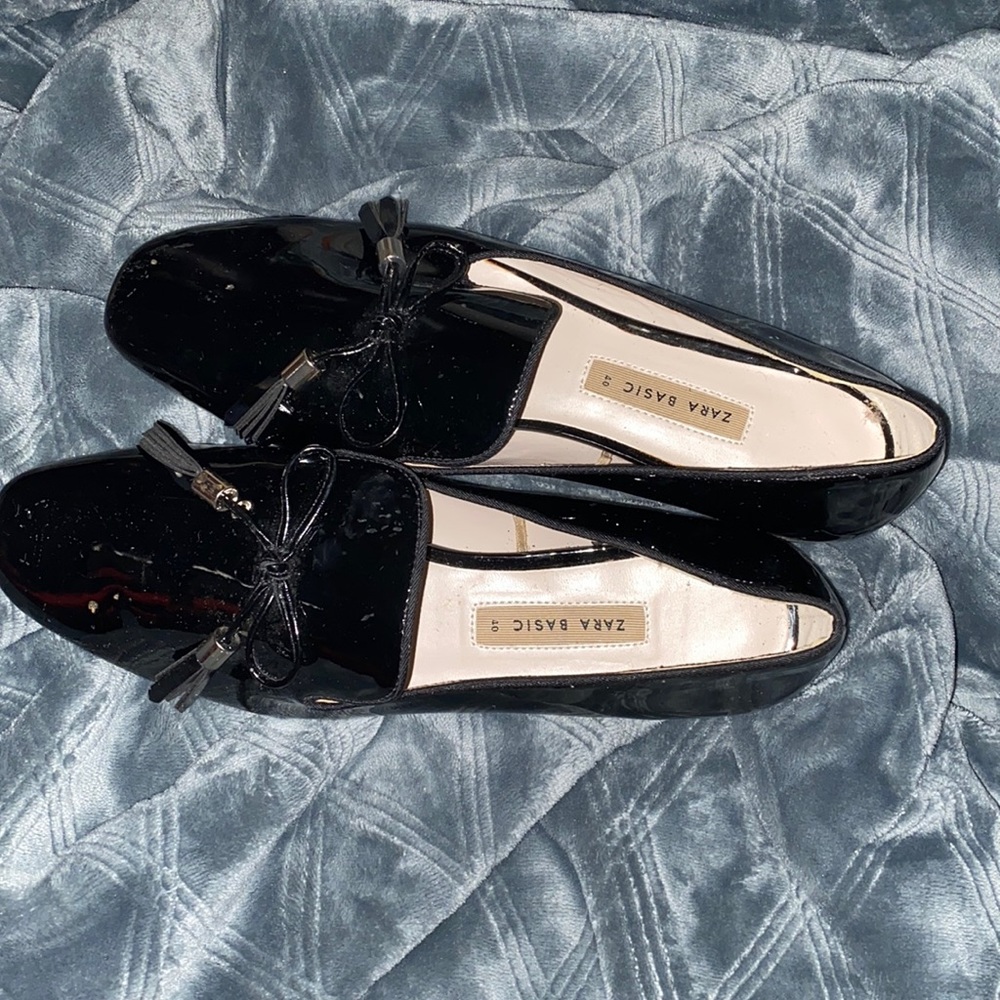 Black flats